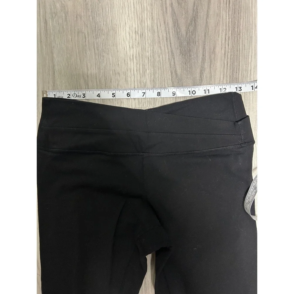 Lululemon DAMAGED Black Cropped Leggings Pants Women Size 6 Athleisure Yoga‎